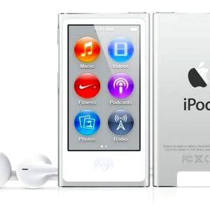 BRAND NEW Silver iPOD nano 7th Generation
